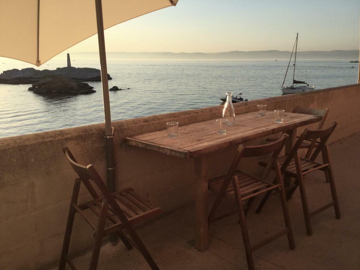 Appartement Cabanon Marseillais 45 m2 sur l'eau à Malmousque à Marseille Extérieur photo